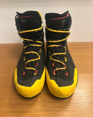 Scarponi LA SPORTIVA Aequilibrium ST GORE-TEX