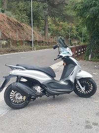 BEVERLY 300 SPORT ABS