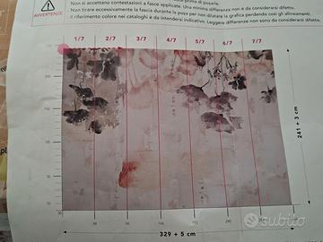 Carta da parati floreale effetto acquerellato