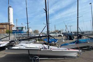 Barca a vela 29er ovington boats