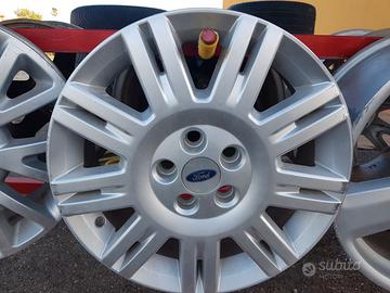 4 cerchi ford 17 lega usati