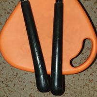 Nunchaku in gomma dura con catena