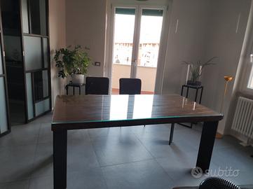 tavolo legno massello e vetro rimovibile