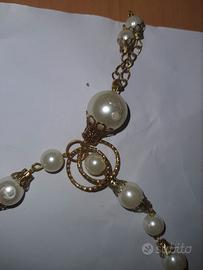 Collana con catena e perle