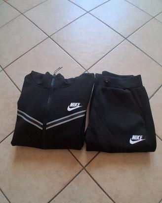 tuta nike reflective