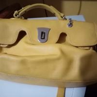 Etro. Borsa in pelle gialla