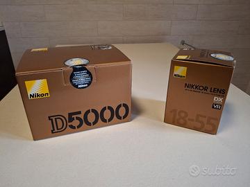Nikon D5000 con obiettivo 18-55 f3,5-5,6