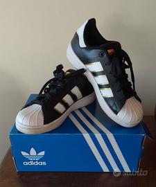 Scarpa bambina ADIDAS ORIGINALS SUPERSTAR usata