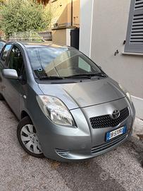 Yaris toyota diesel 2006 1.4 grigia