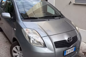 Yaris diesel 2006 1.4 grigia
