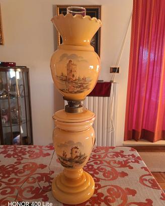 LAMPADA A PETROLIO VINTAGE