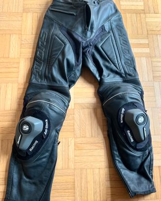 Pantaloni moto in pelle, nuovi.
