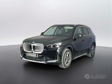 BMW X1 U11 - iX1 edrive 20 X-Line U14348