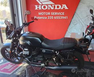 Moto Guzzi V7 cc 850 - anno 2022 - km 20600 -