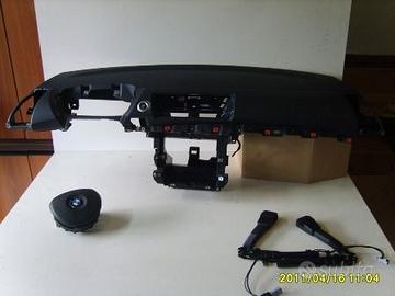 BMW Serie 1  2006 2010 KIT AIRBAG più ricambi vari
