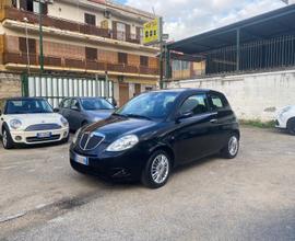 Lancia Ypsilon 1.2 Argento