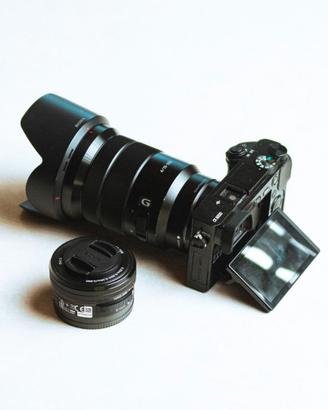 BUNDLE Sony α6000 + Sony 16-50mm f/3.5-5.6 + Sony