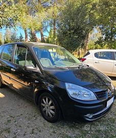 Renault Megane Scénic