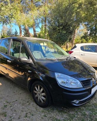 Renault Megane Scénic