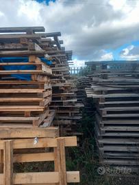  bancali di diverse misure  lunghezza 