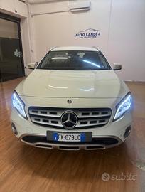 Mercedes-benz GLA 200 d Automatic Premium