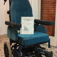 Carrozzina posturale disabile