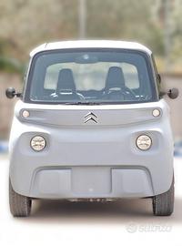 Citroën Ami 2022 con 5.333km (batteria difettosa)