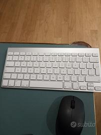 Magic keyboard Apple  + mouse wireless 