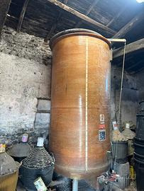 Botti vetroresina ed accessori vino