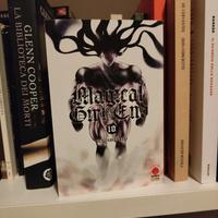 Volume 10 di Magical Girl of the End