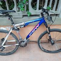 Mountain bike professionale Mustang FRW us