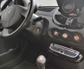 Twingo miss Sixty