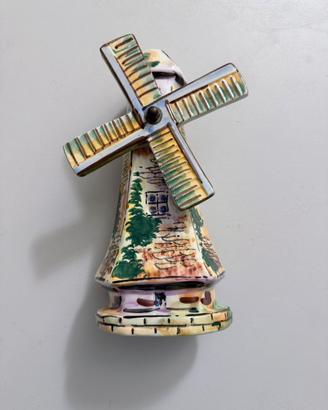 Mulino a vento ceramica di San Marino marmaca