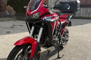 Africa twin crf 1100 rossa