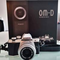 mirrorless Olympus om-d e-m10 markII