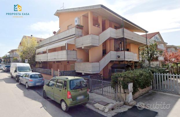 Cod.12 - doppi appartamenti in zona servita