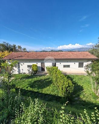 CASA INDIPENDENTE A TORRICE
