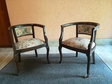 Coppia di poltroncine a pozzetto anni '30