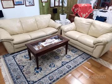 Divani in eco pelle 3 posti e 2 posti 