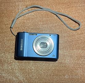 Fotocamera digitale Samsung St66 azzurra