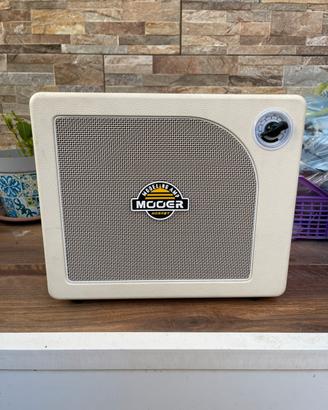 Amplificatore digitale Mooer Hornet White 30W
