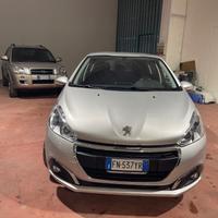Peugeot 208 82 5 porte Allure SI NEOPATENTATI