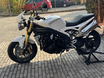Triumph Speed Triple 1050