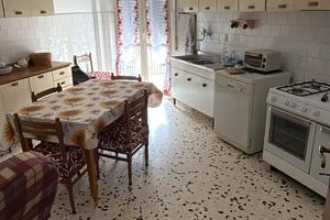 Stanza in appartamento grande e cetrale Colleferro