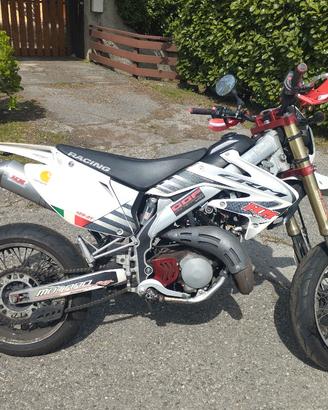 HM CRM 125 derapage 2T