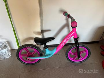 Bicicletta senza pedali