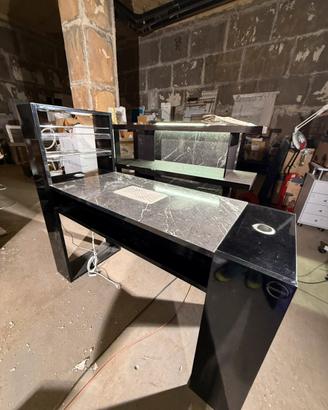 Tavolo manicure per centro estetico con aspiratore