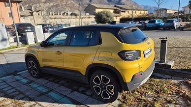 JEEP AVENGER BEV 156CV SUMMIT SUN BICOLOR