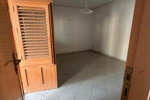 V/1323 Intera palazzina da ristrutturare