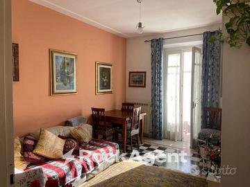 TRILOCALE IN VIA DEI LUCILII - OSTIA LIDO